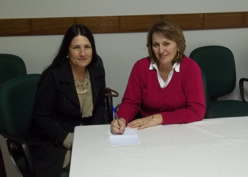 SECRETÁRIA DE POLÍTICAS DA MULHER VISITA AMGSR